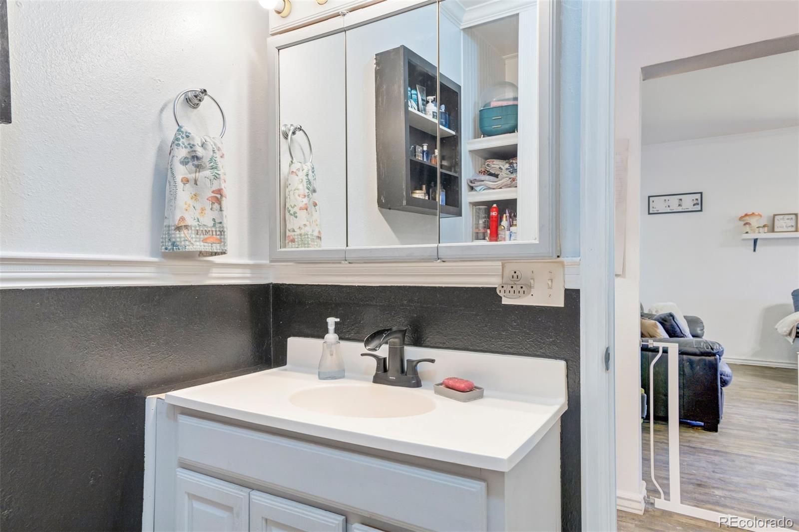 MLS Image #35 for 644  k avenue,limon, Colorado