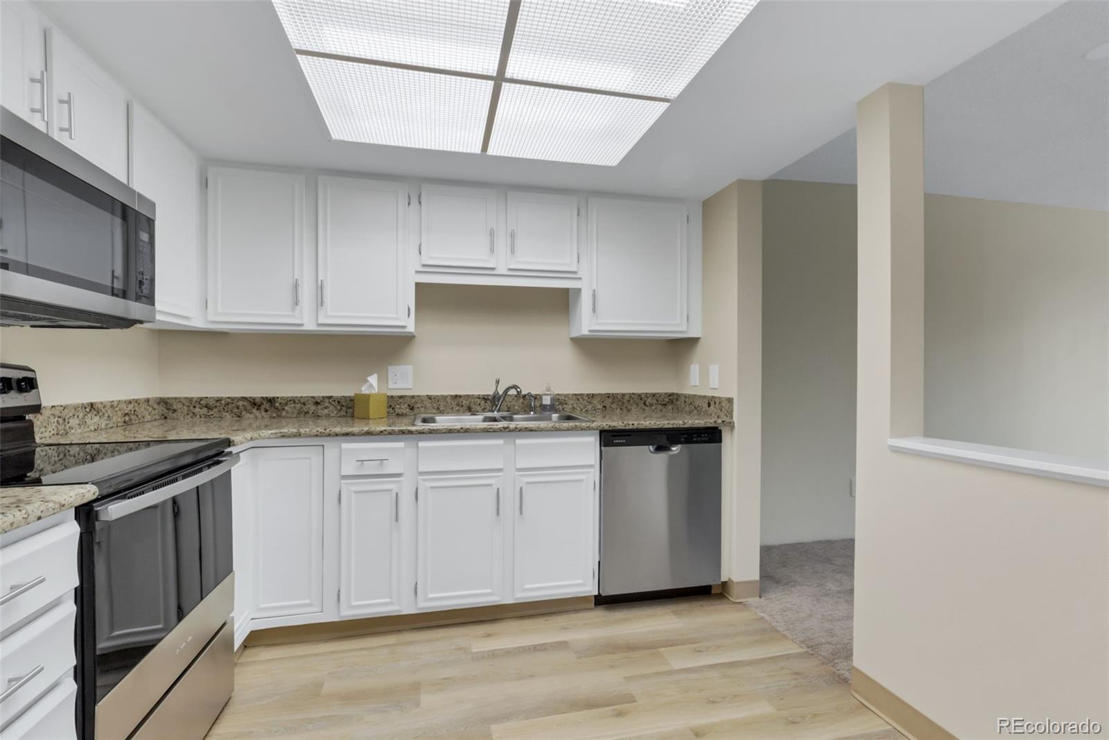 MLS Image #8 for 14152 e linvale place,aurora, Colorado