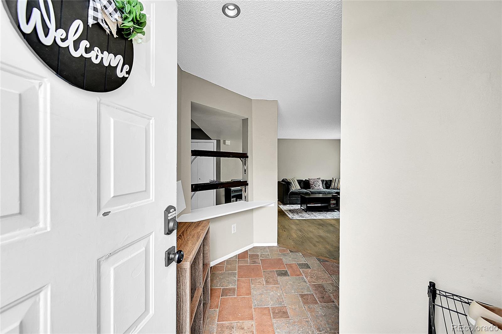 MLS Image #2 for 1226 s monaco parkway 308,denver, Colorado