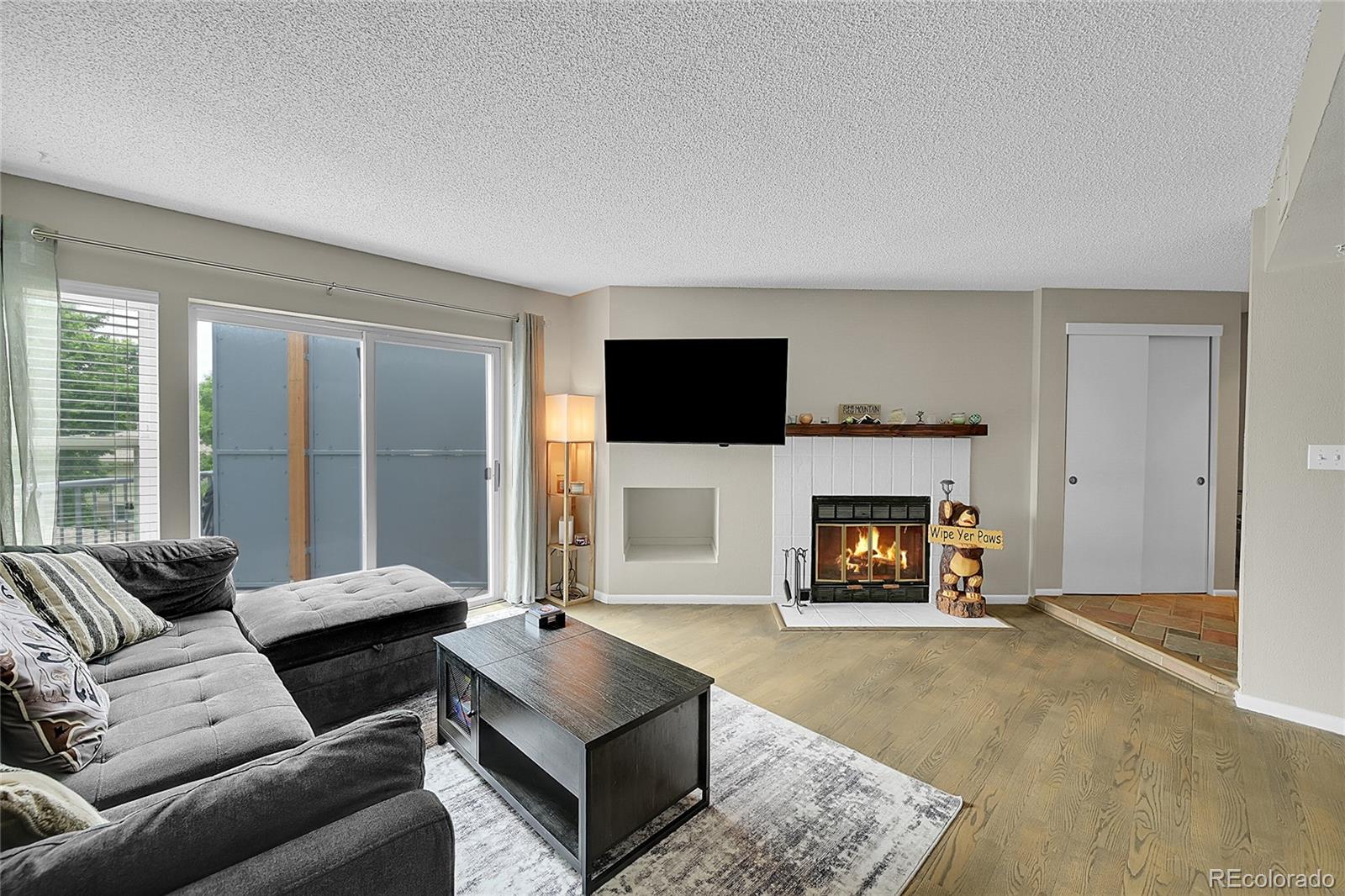 MLS Image #5 for 1226 s monaco parkway 308,denver, Colorado