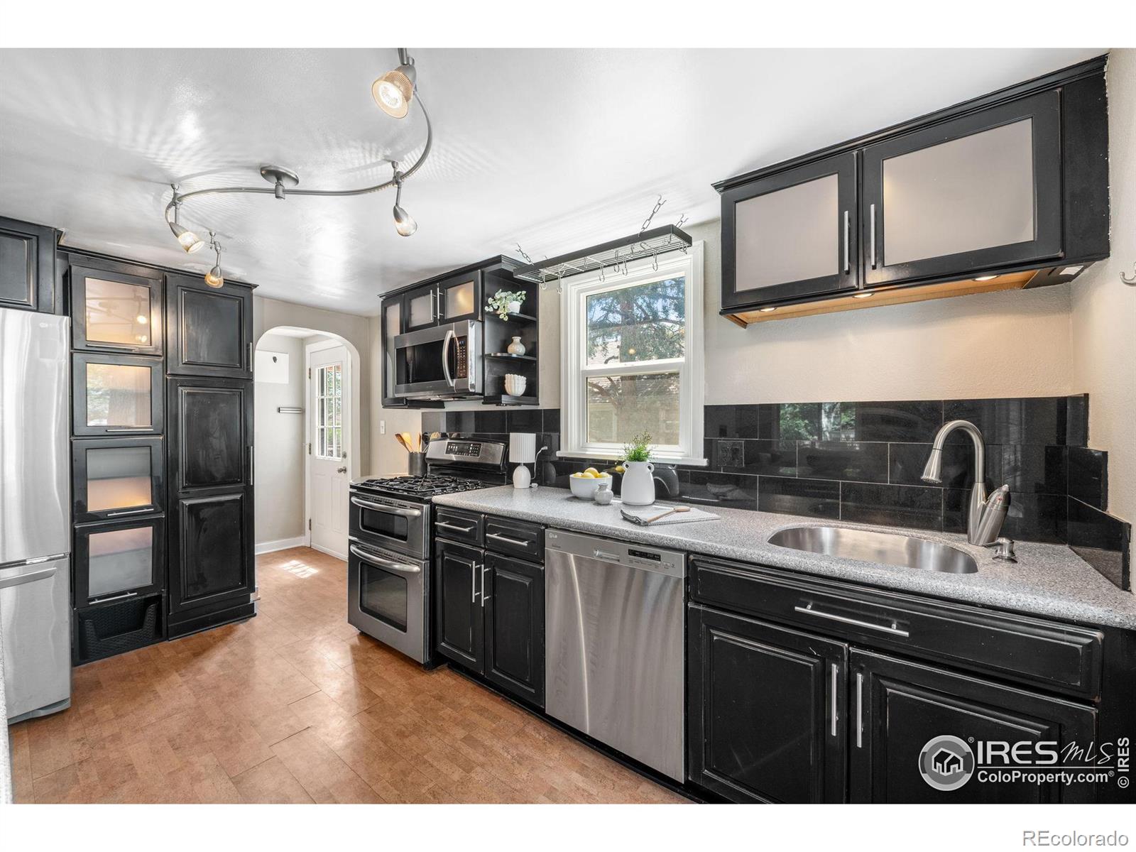 MLS Image #10 for 222  vivian street,longmont, Colorado