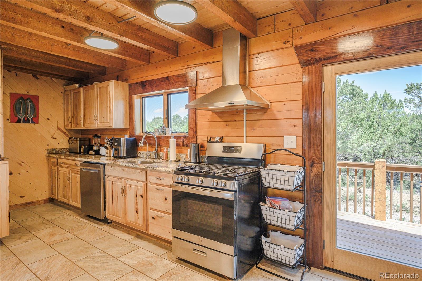 MLS Image #11 for 254  sunset court,walsenburg, Colorado