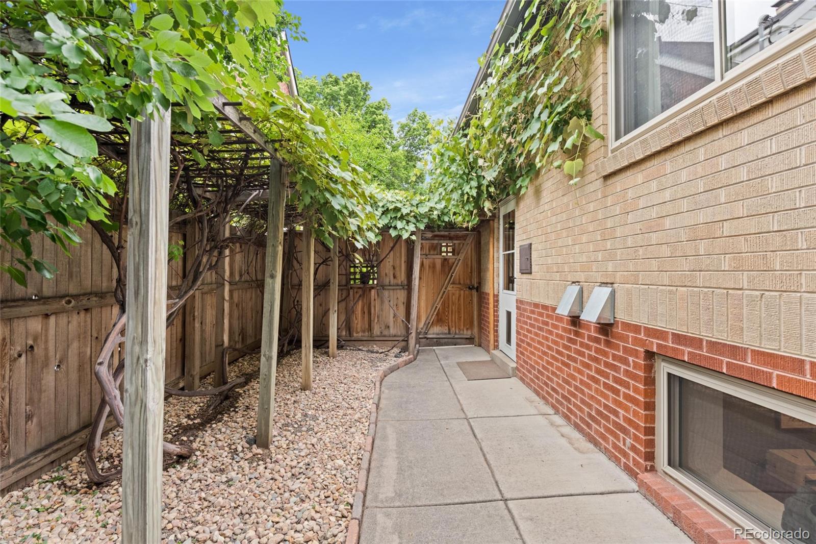 MLS Image #25 for 1380  fairfax street,denver, Colorado
