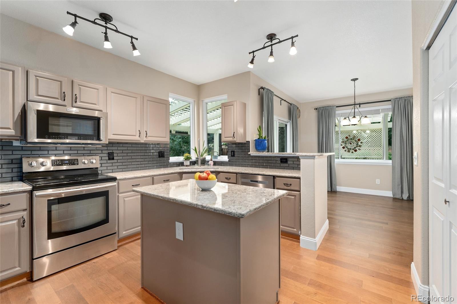MLS Image #12 for 10294  spotted owl court,highlands ranch, Colorado