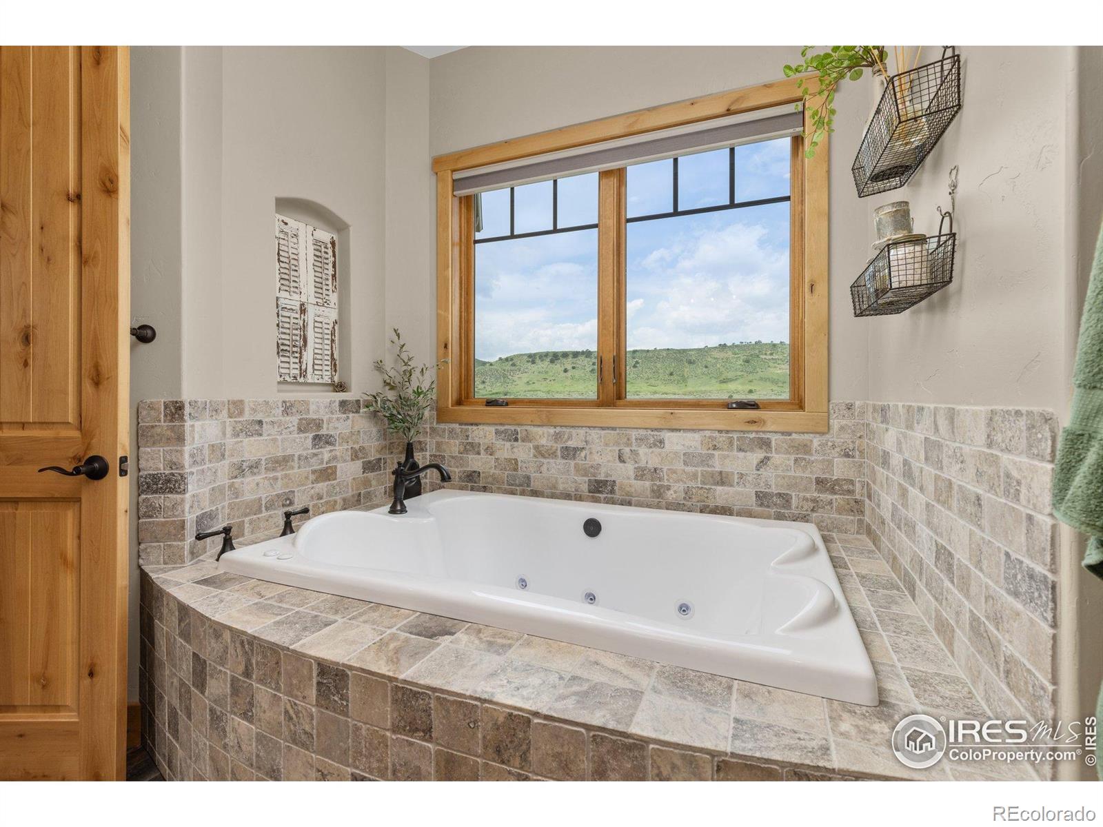 MLS Image #20 for 4033  backbone drive,loveland, Colorado