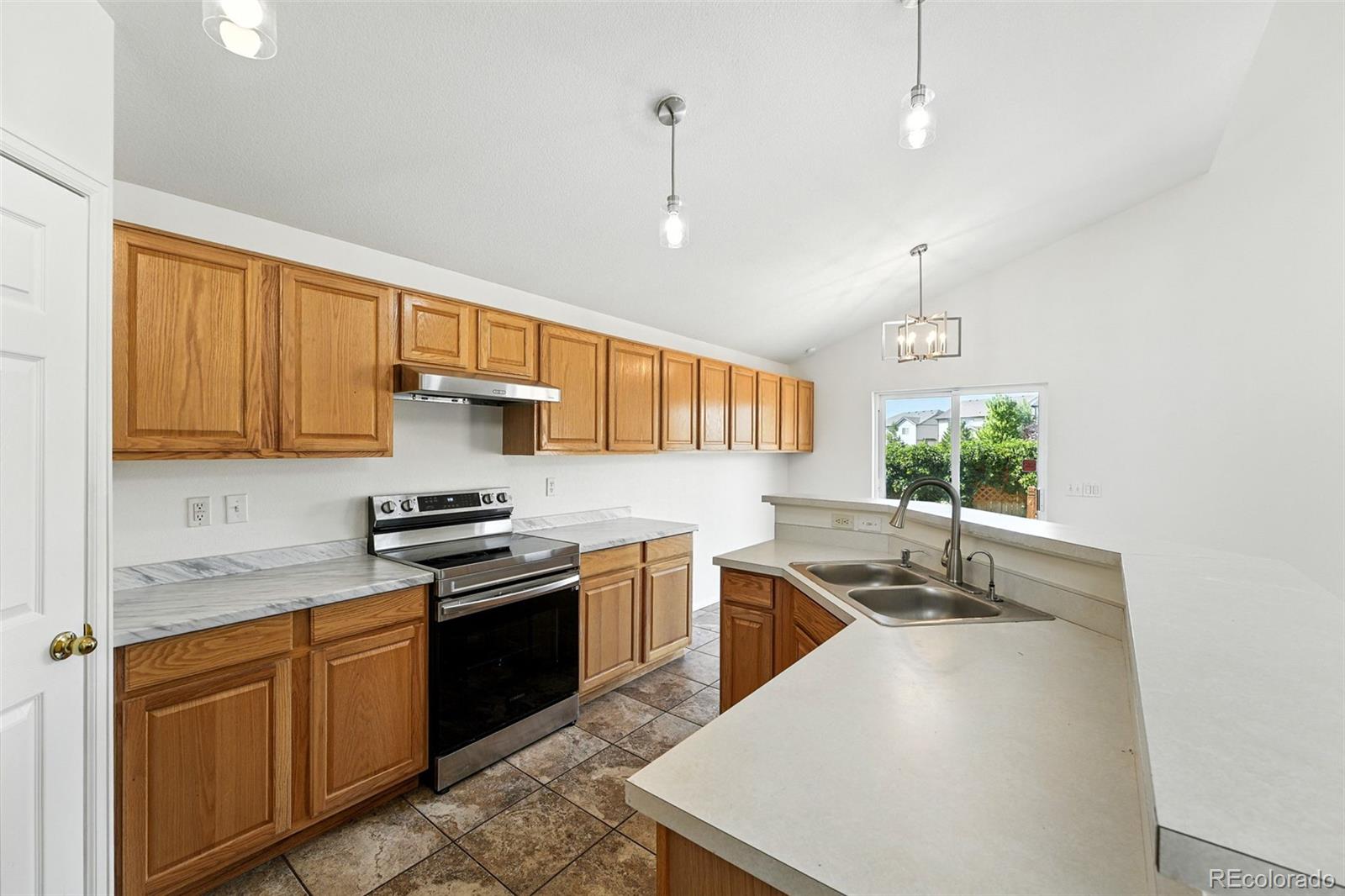 MLS Image #9 for 22501 e belleview place,aurora, Colorado