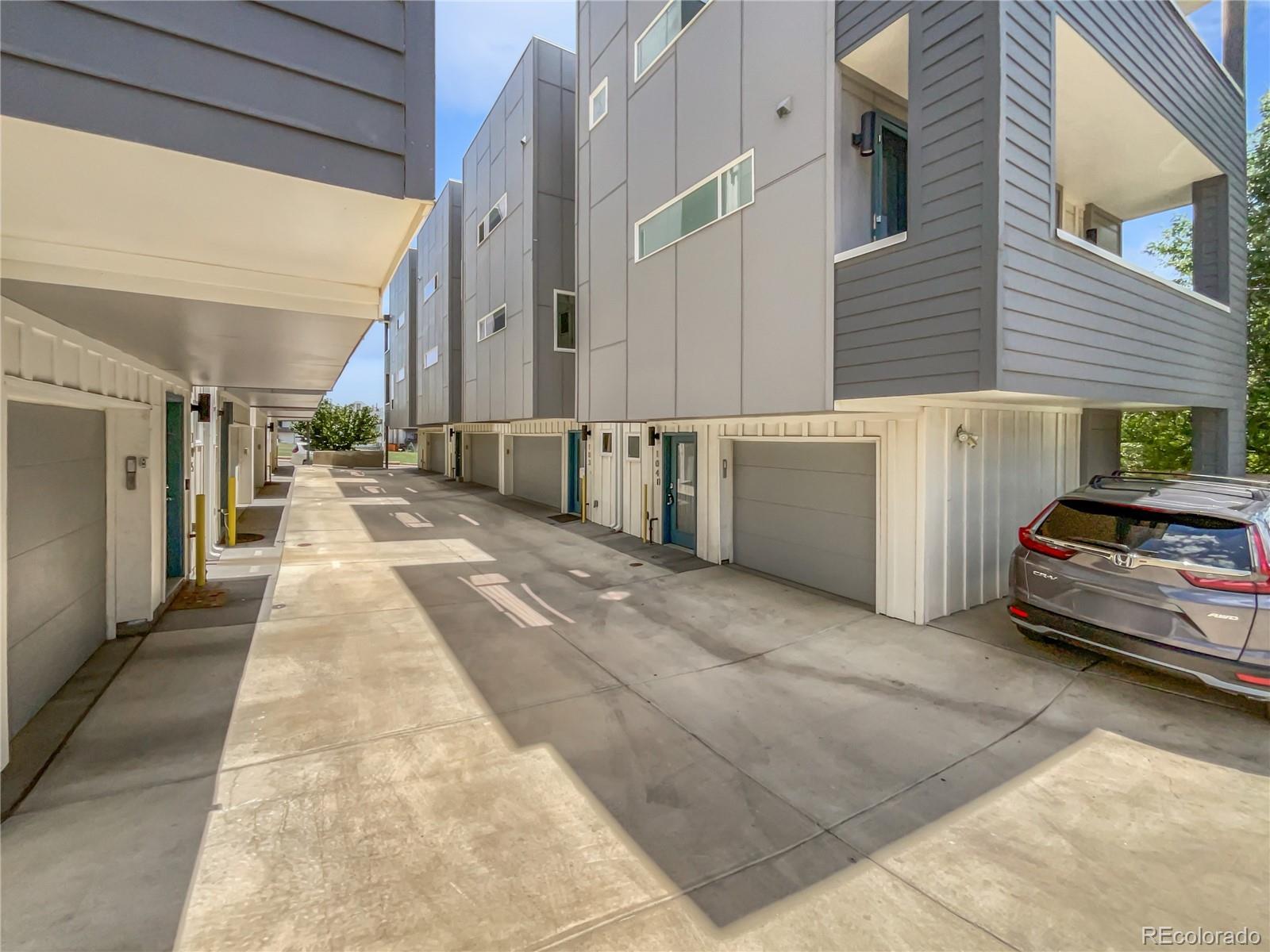 MLS Image #8 for 1245  utica street,denver, Colorado