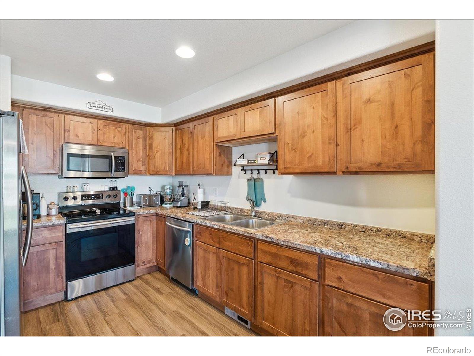 MLS Image #11 for 501  foxtail place,wiggins, Colorado