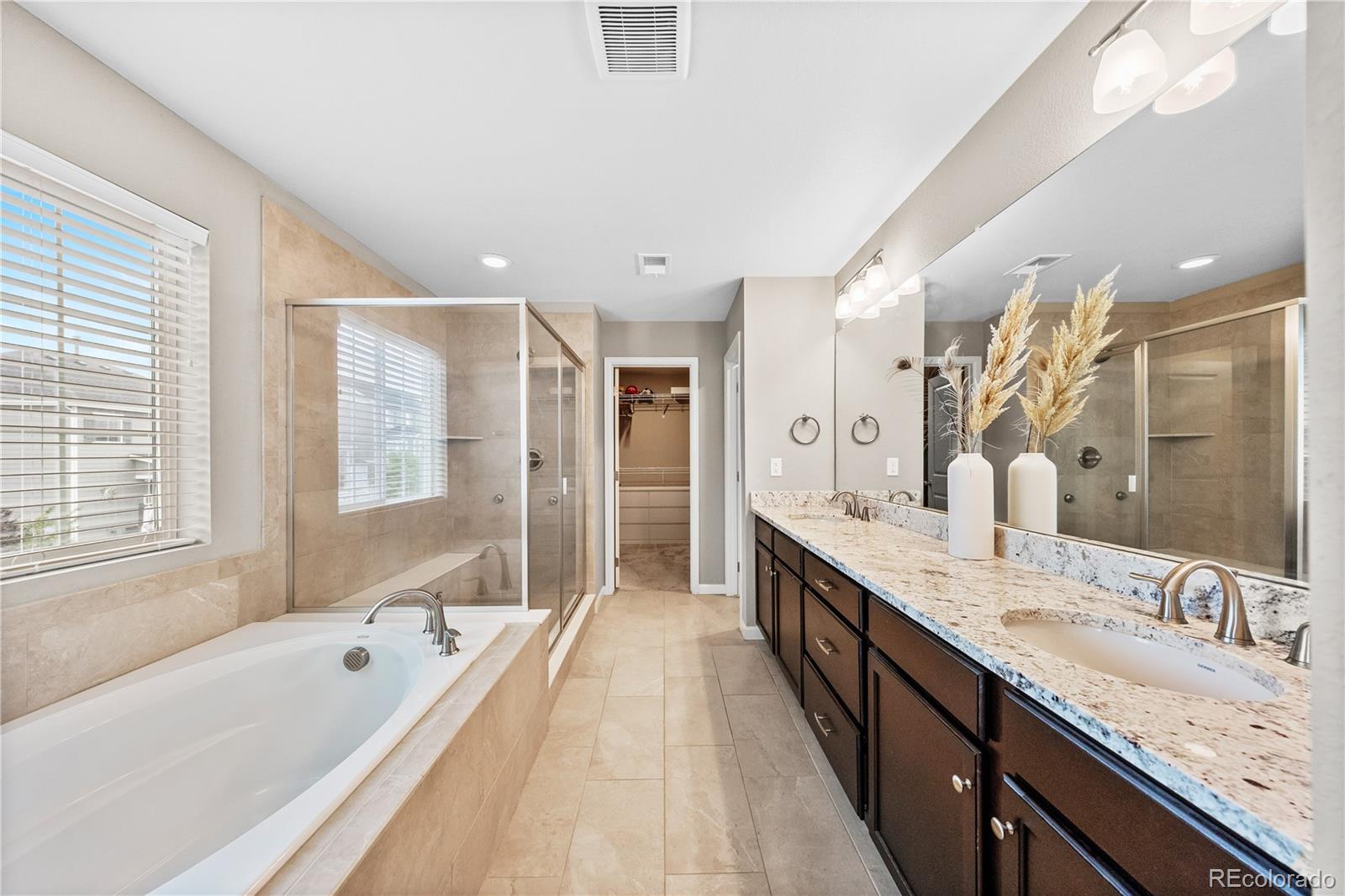 MLS Image #16 for 27746 e frost place,aurora, Colorado