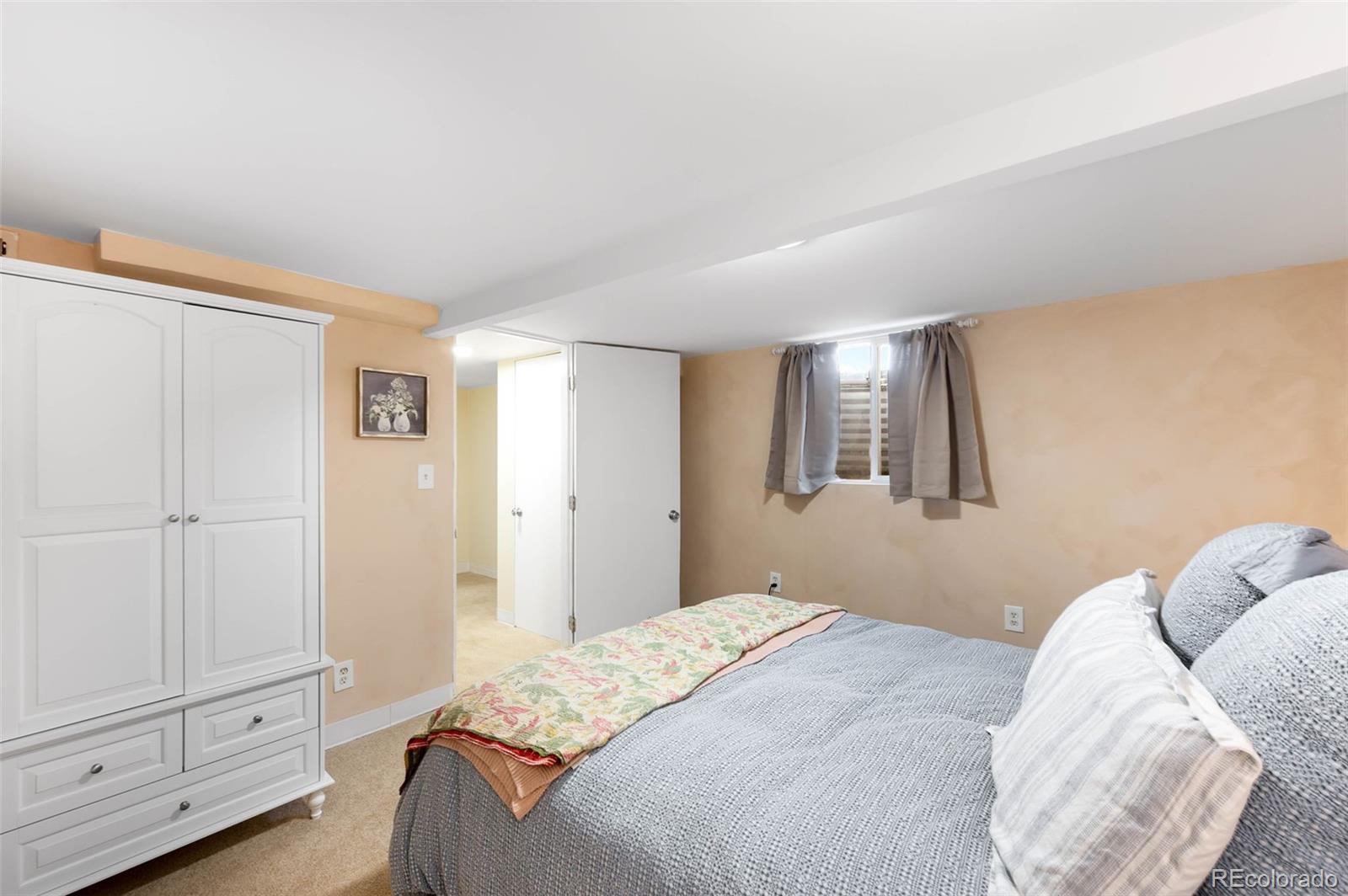 MLS Image #9 for 4406 s delaware street,englewood, Colorado