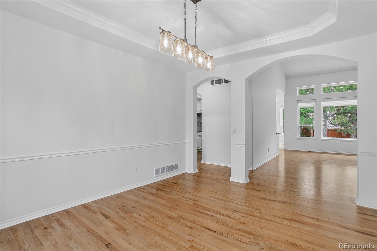 MLS Image #10 for 5926 s elkhart court,centennial, Colorado