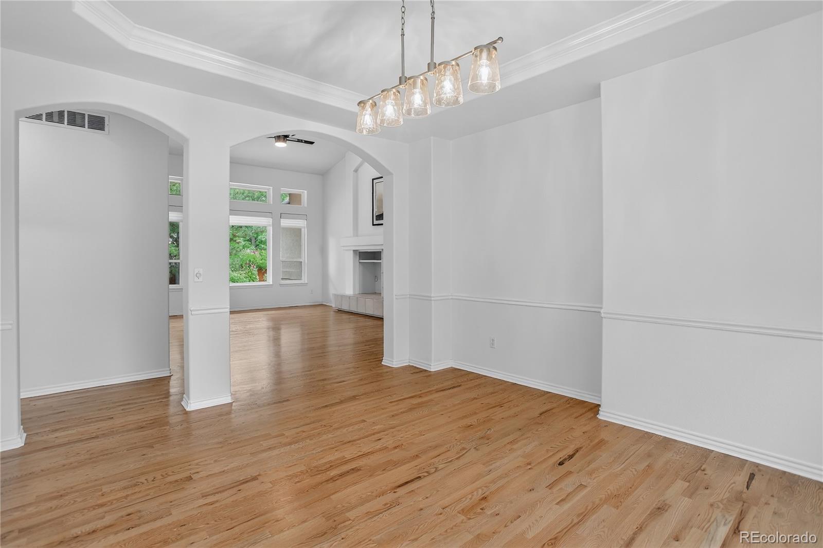 MLS Image #11 for 5926 s elkhart court,centennial, Colorado