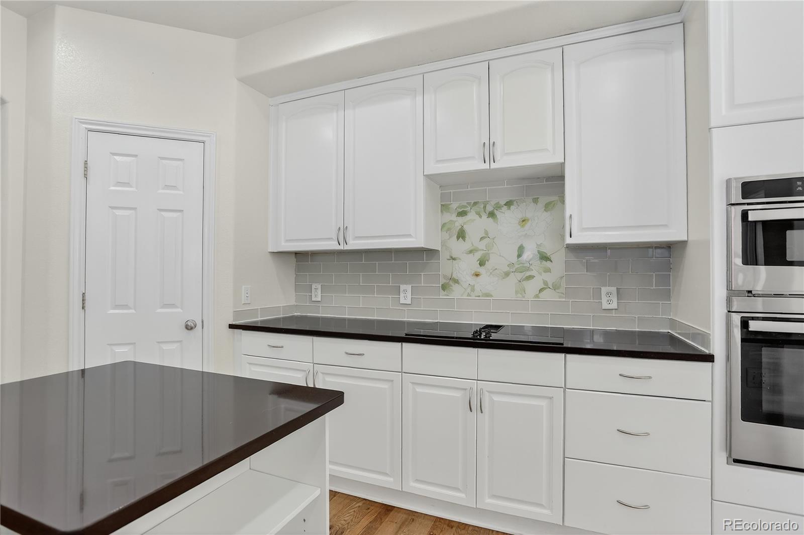MLS Image #18 for 5926 s elkhart court,centennial, Colorado