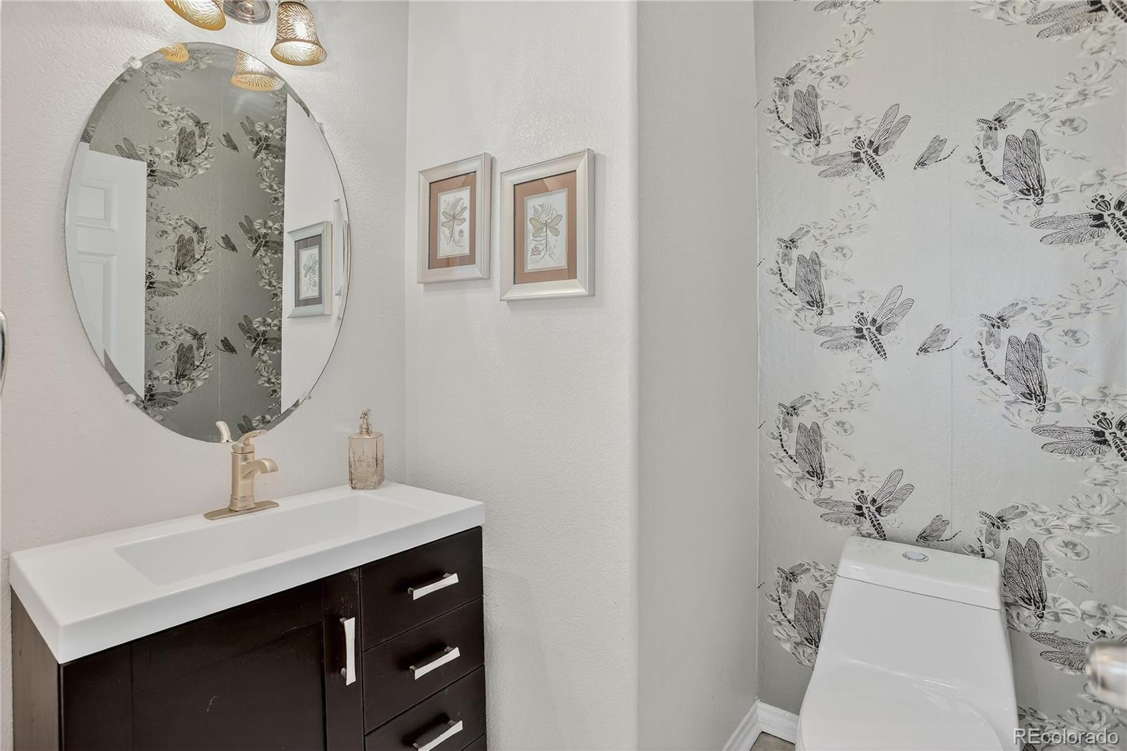 MLS Image #46 for 5926 s elkhart court,centennial, Colorado