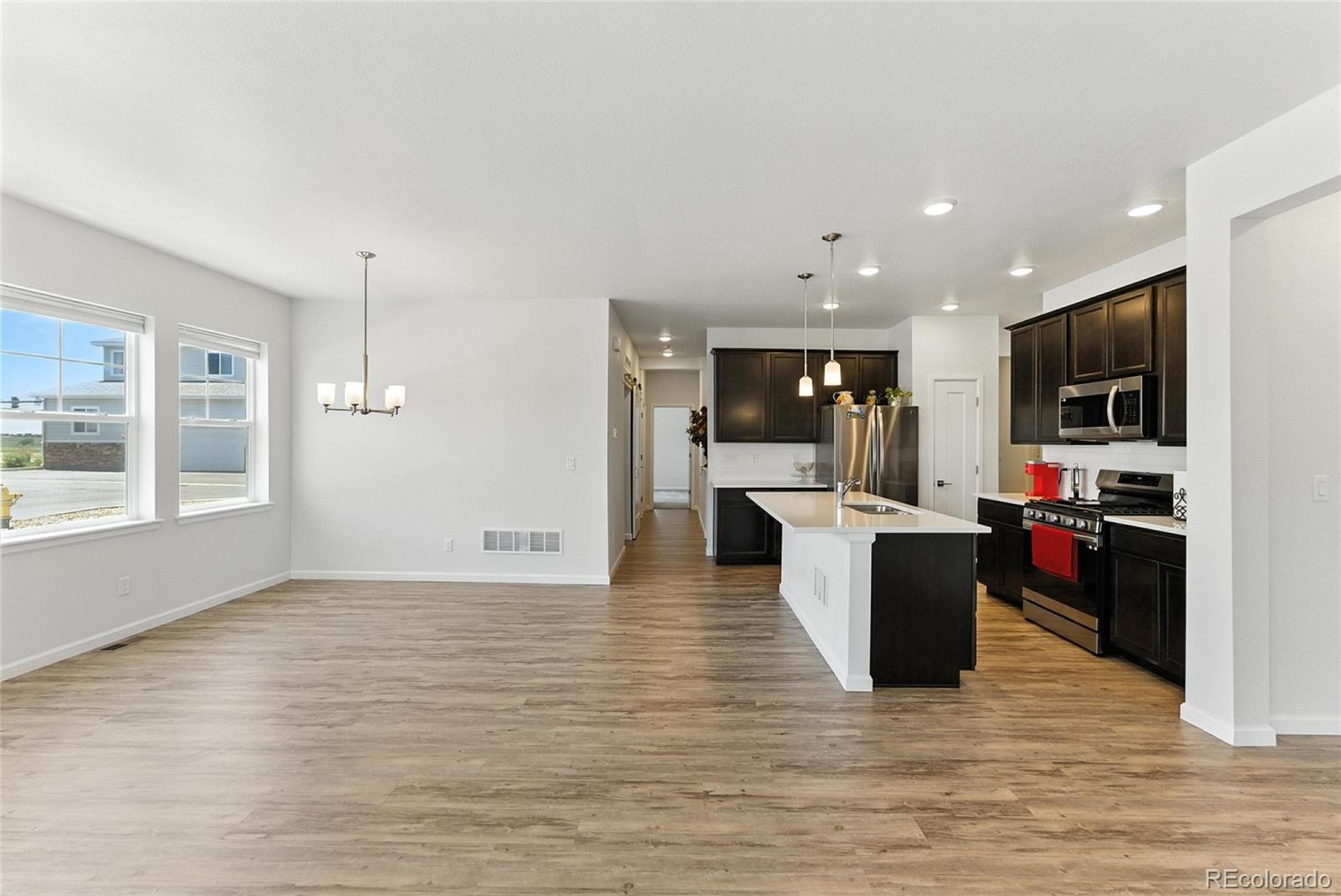 MLS Image #8 for 15501 e 112th avenue,commerce city, Colorado