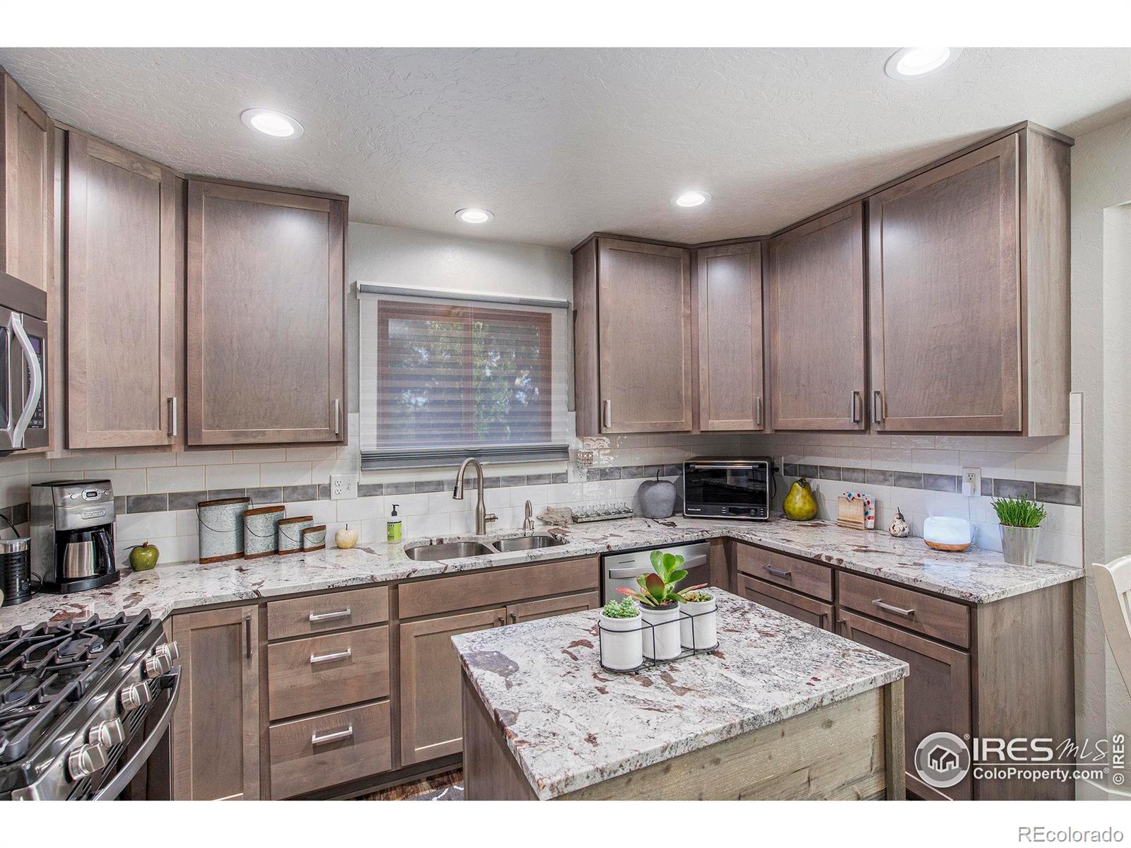 MLS Image #11 for 120  canberra avenue,greeley, Colorado