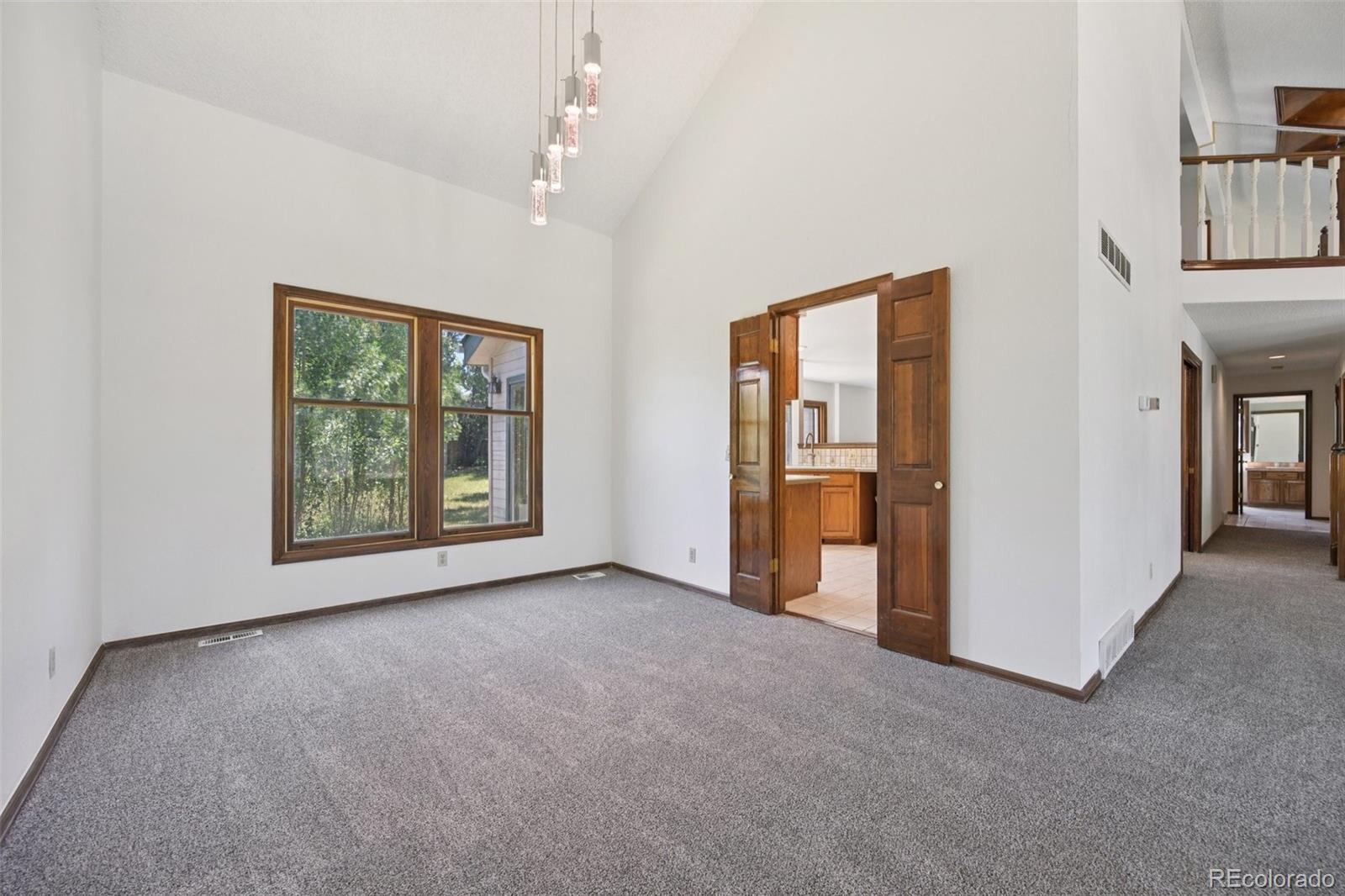 MLS Image #10 for 11210  quivas loop,denver, Colorado