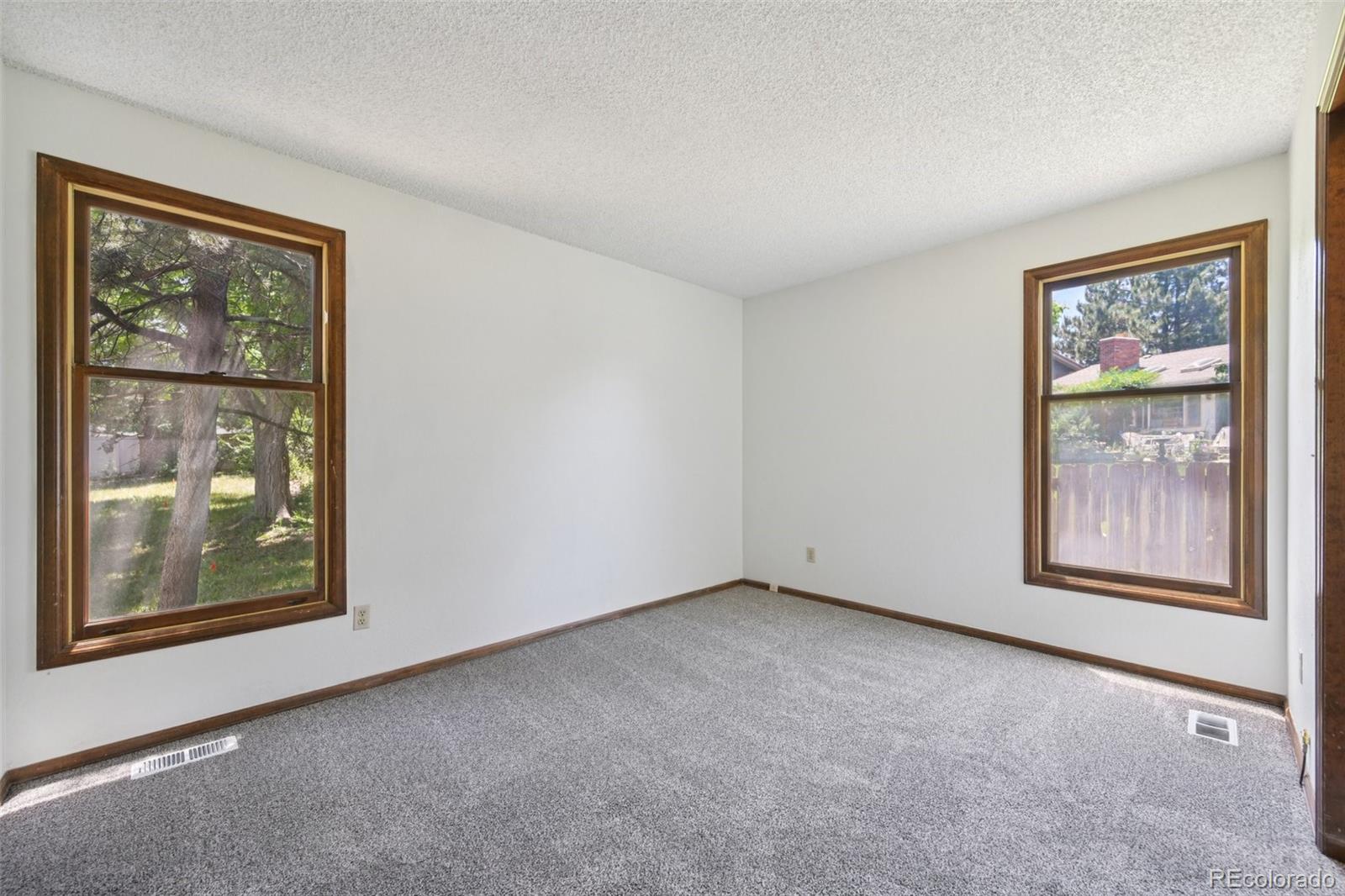 MLS Image #24 for 11210  quivas loop,denver, Colorado