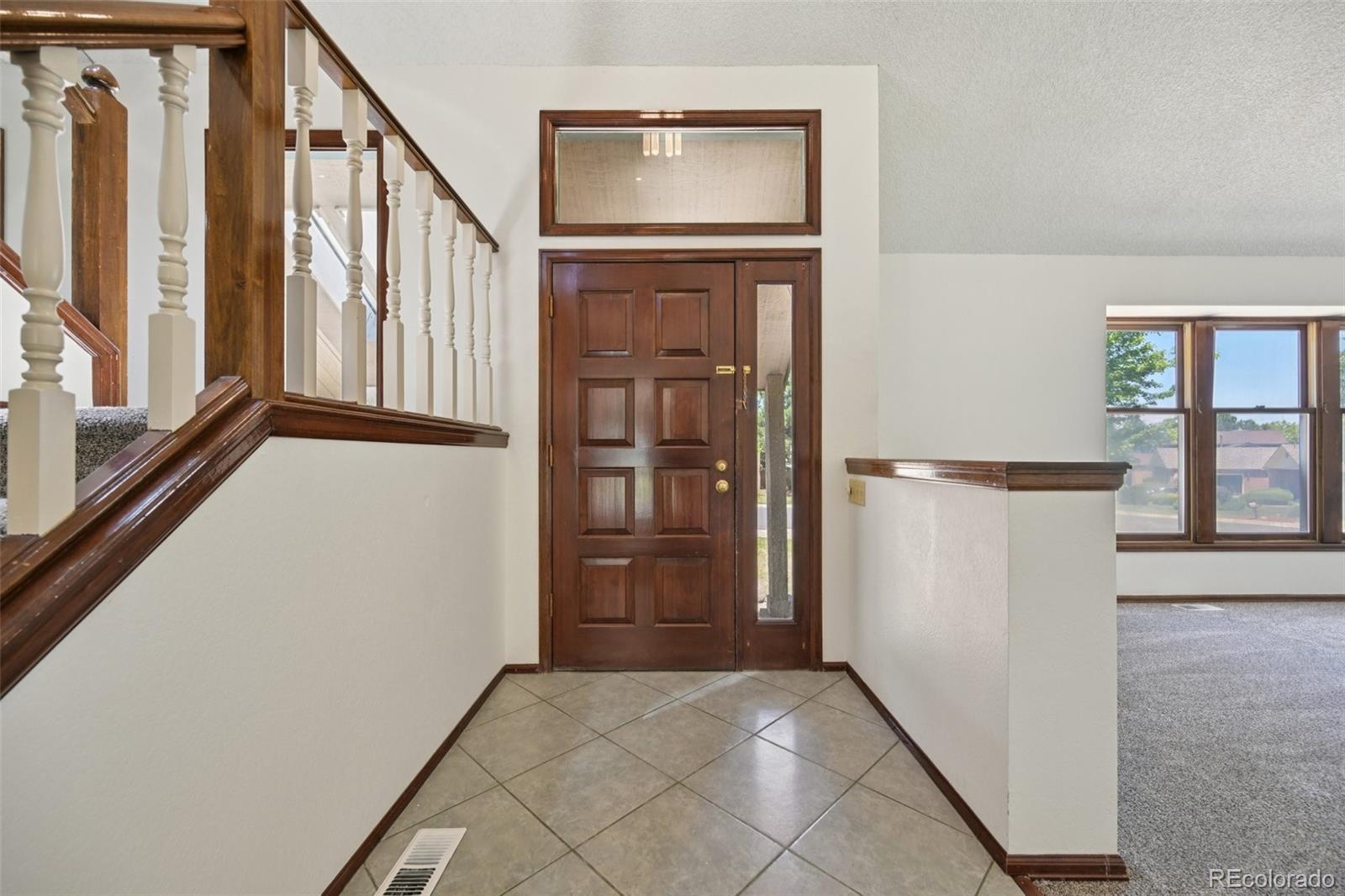 MLS Image #3 for 11210  quivas loop,denver, Colorado