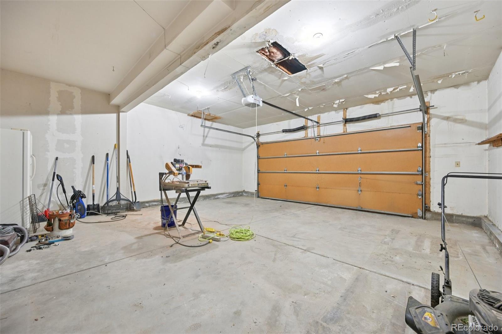 MLS Image #40 for 11210  quivas loop,denver, Colorado