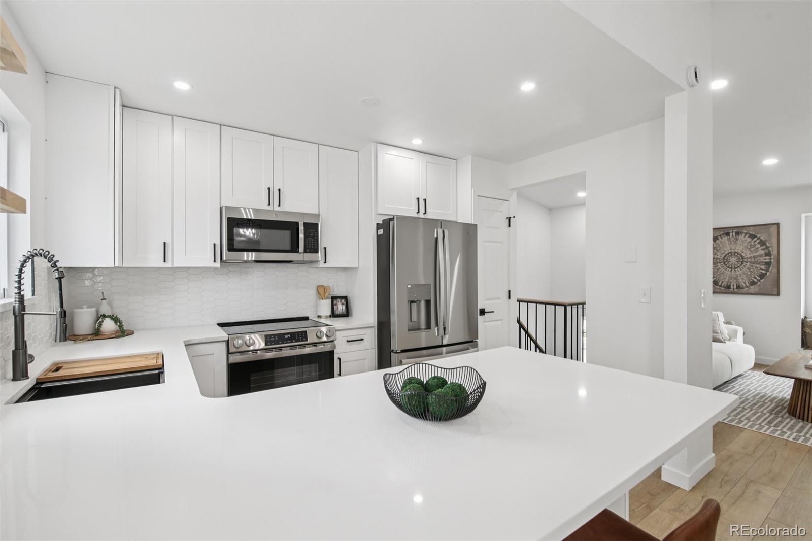 MLS Image #16 for 19954 e dartmouth avenue,aurora, Colorado