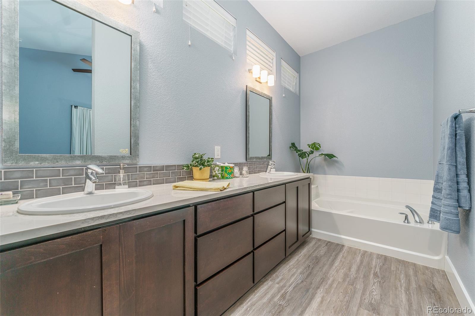 MLS Image #15 for 2868  kingston street,denver, Colorado