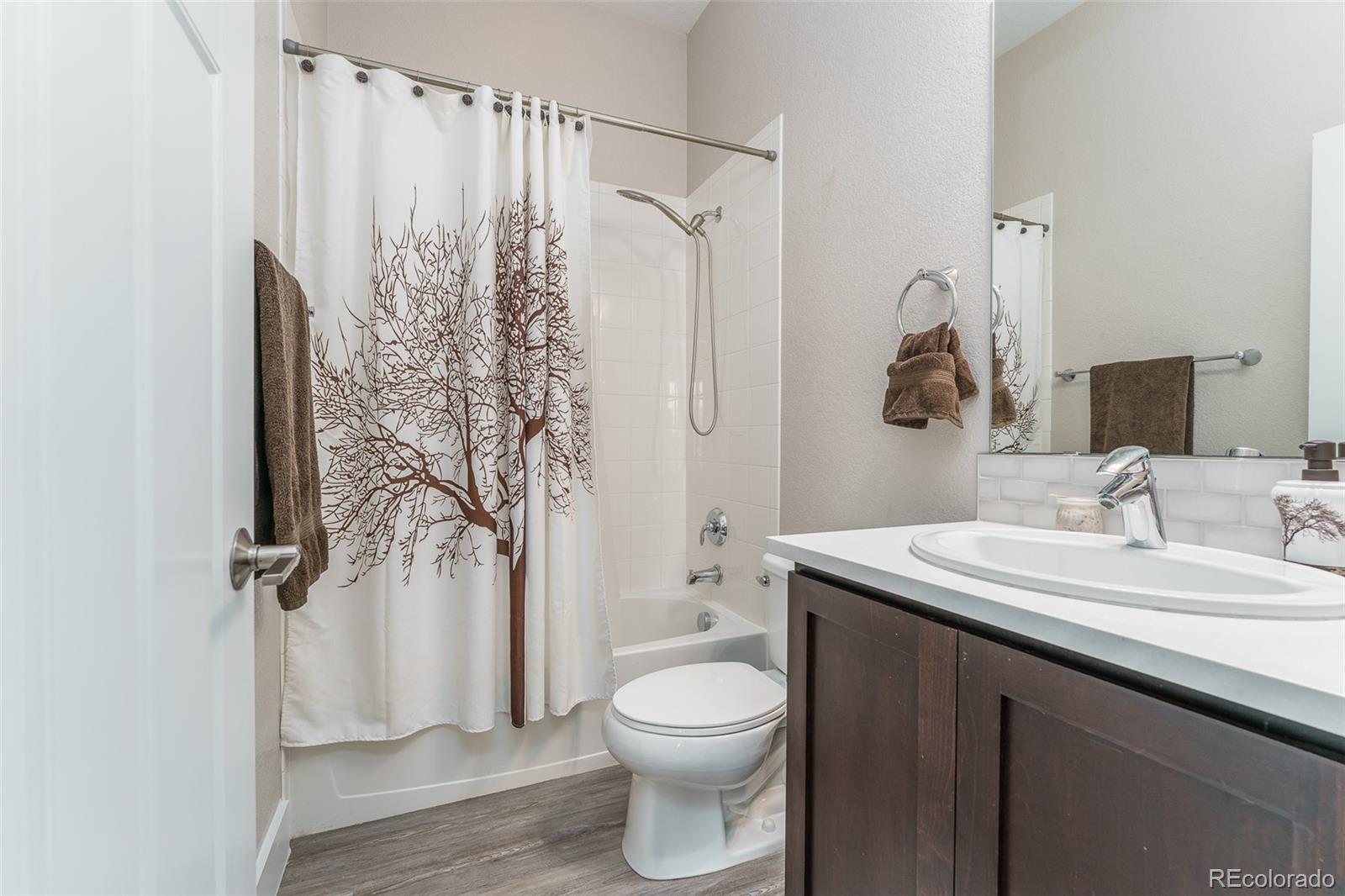 MLS Image #18 for 2868  kingston street,denver, Colorado