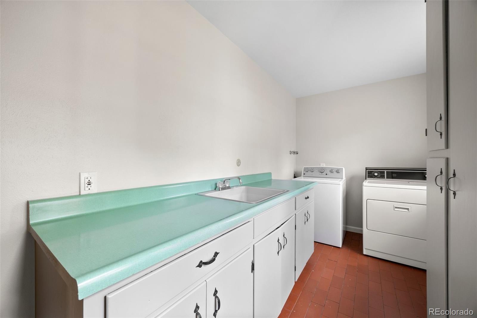MLS Image #16 for 1487 w fair avenue,littleton, Colorado