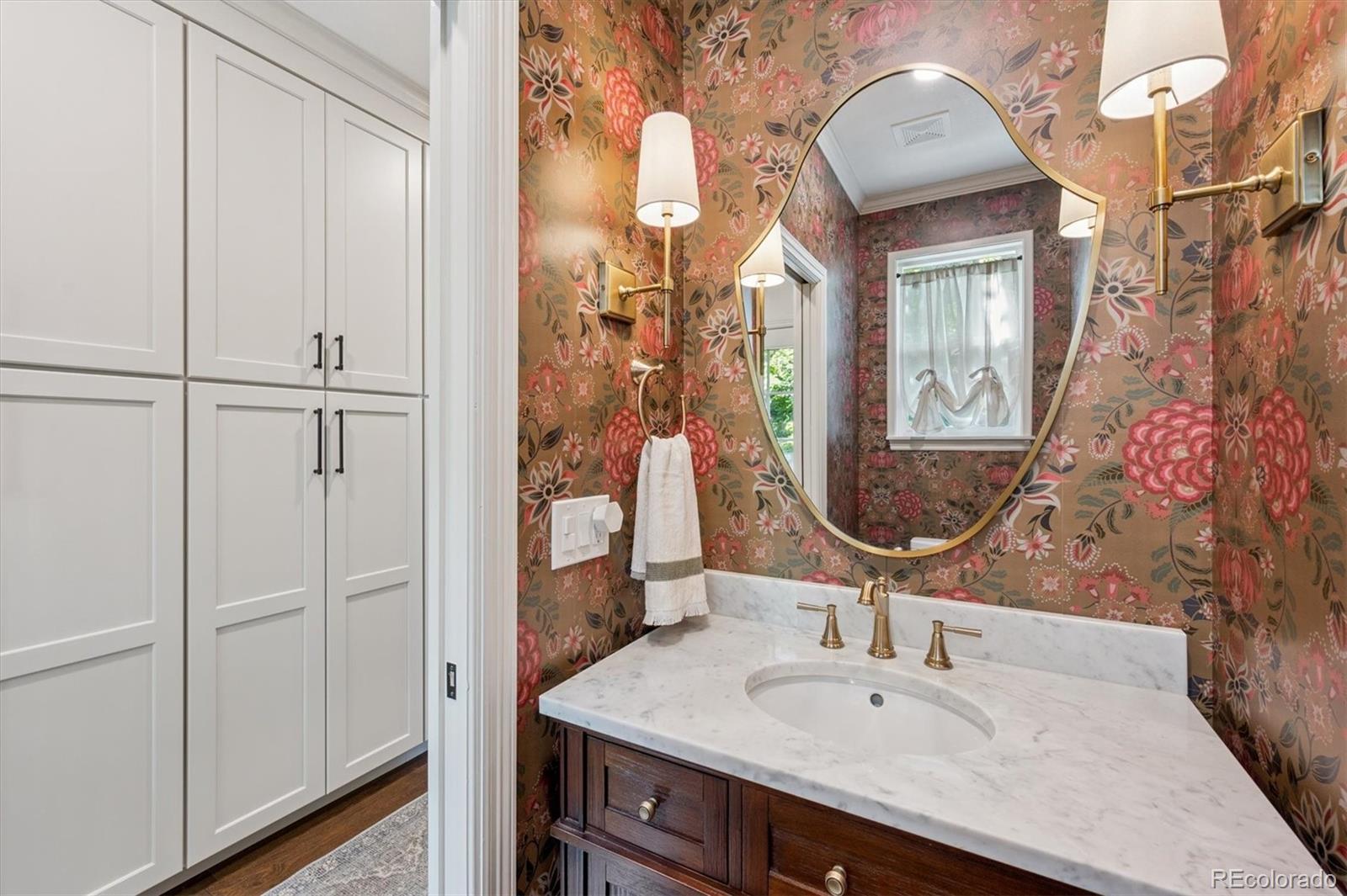 MLS Image #14 for 10660  weathersfield court,highlands ranch, Colorado