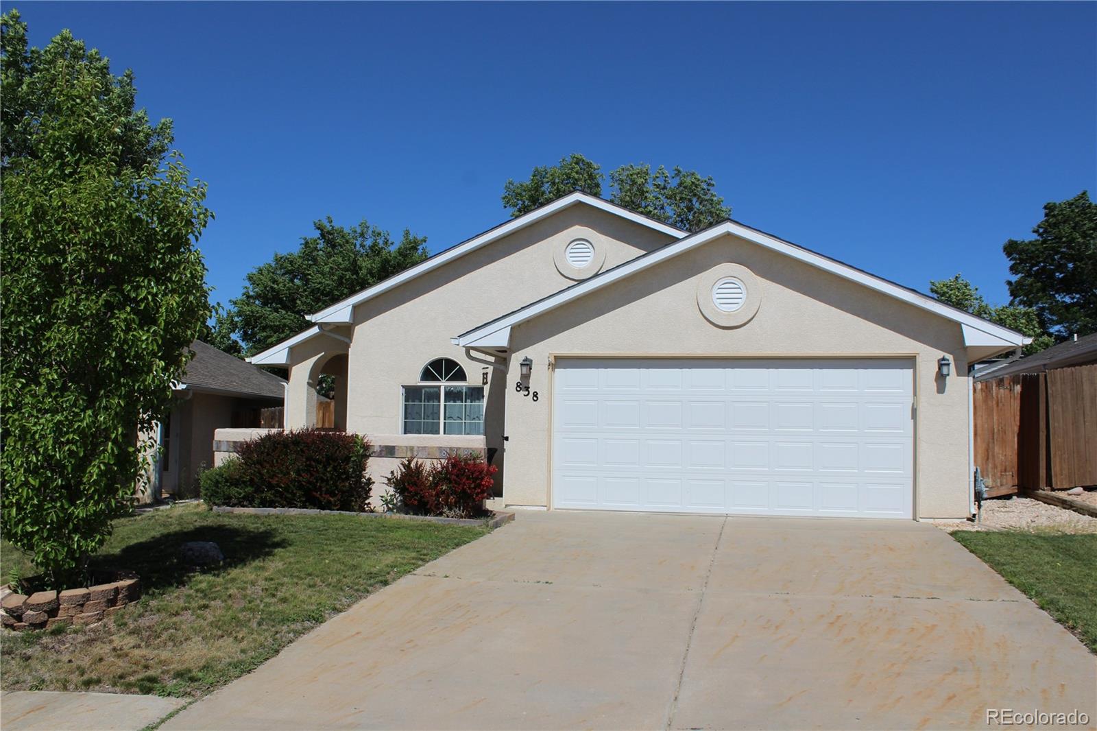 MLS Image #0 for 838  edna lane,pueblo, Colorado