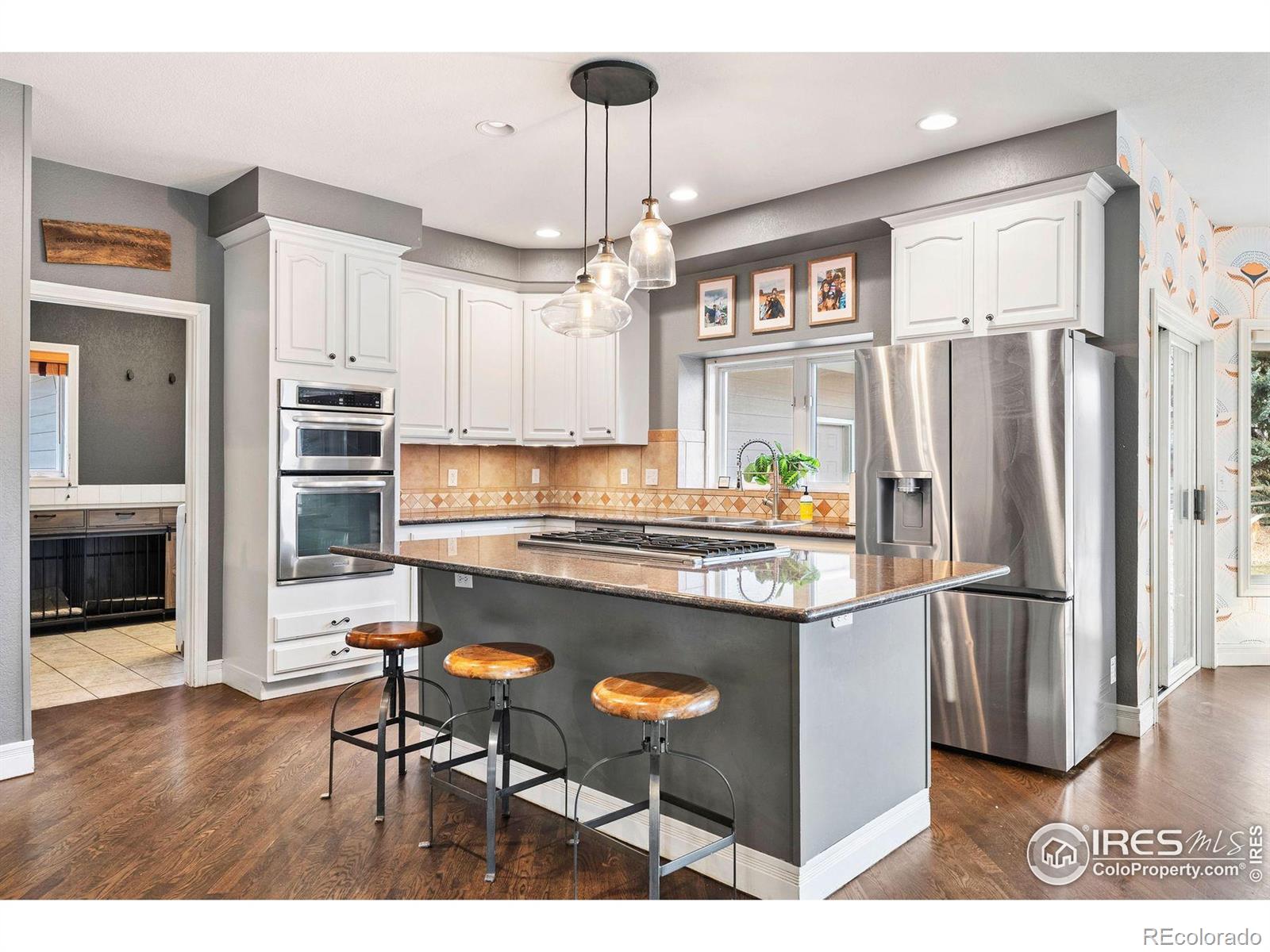 MLS Image #3 for 2527  columbine circle,lafayette, Colorado