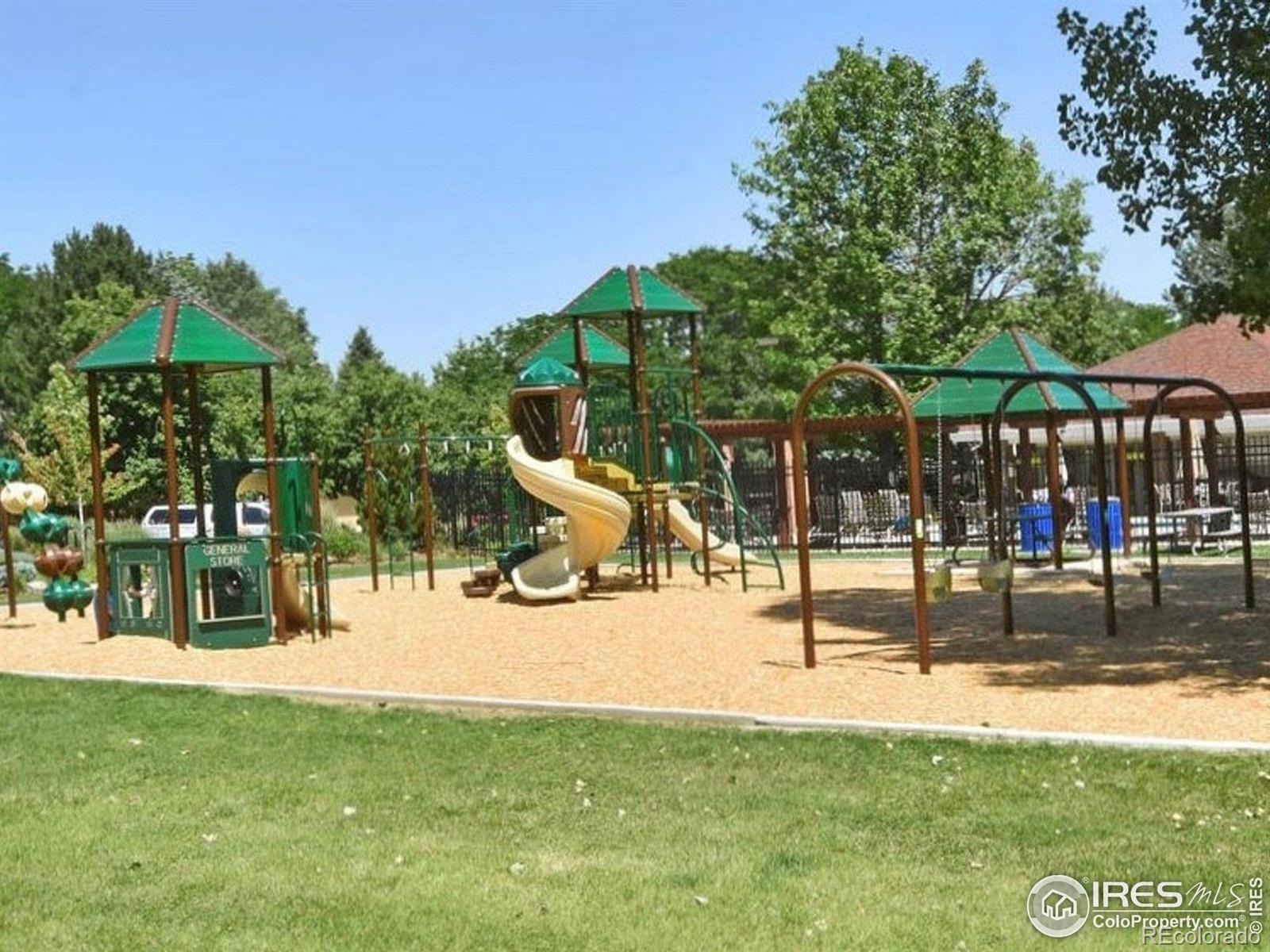 MLS Image #39 for 2527  columbine circle,lafayette, Colorado