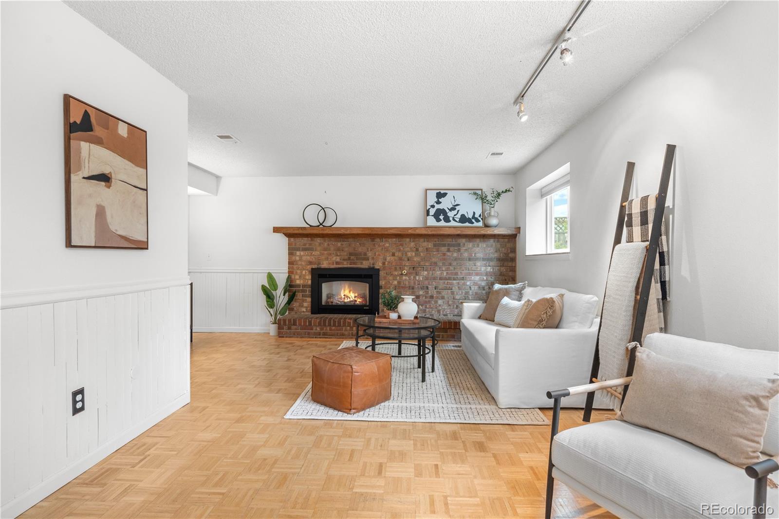 MLS Image #16 for 229  berthoud way,golden, Colorado