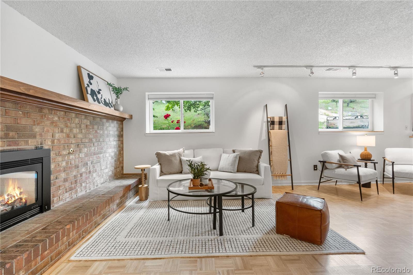 MLS Image #17 for 229  berthoud way,golden, Colorado