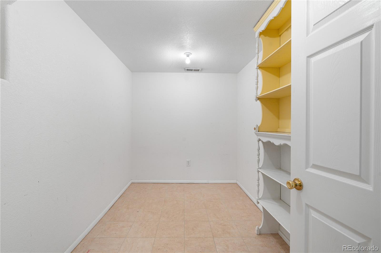 MLS Image #35 for 229  berthoud way,golden, Colorado