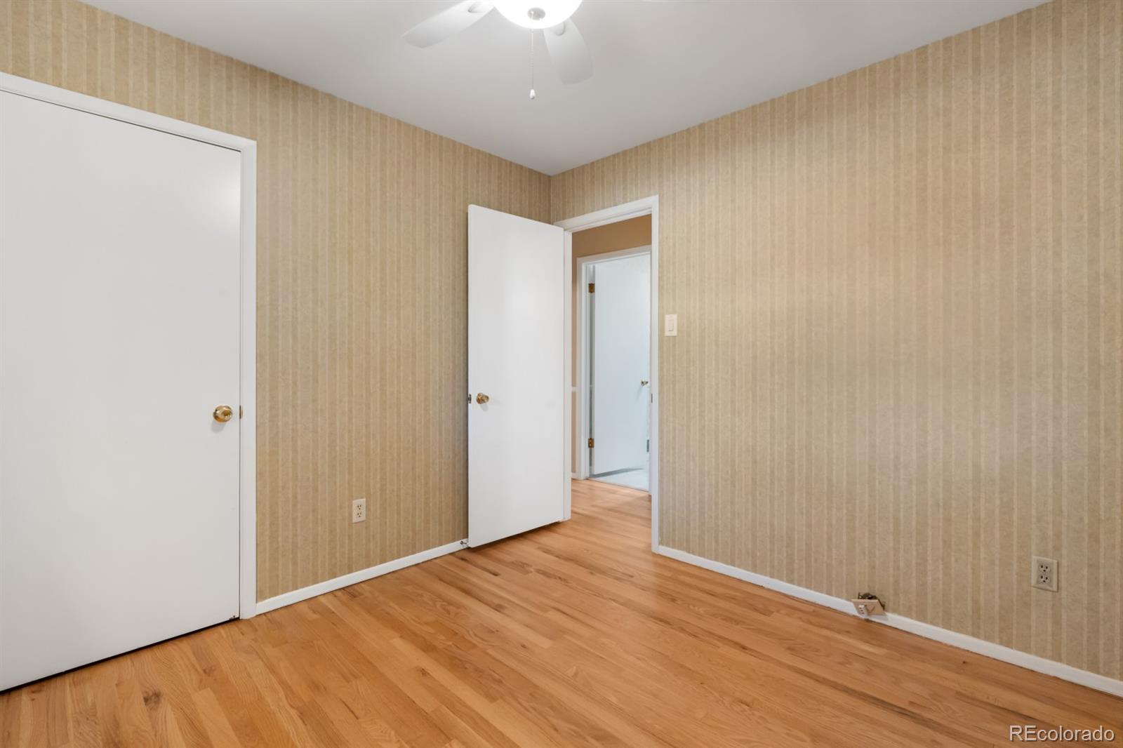 MLS Image #20 for 2698 s niagara street,denver, Colorado