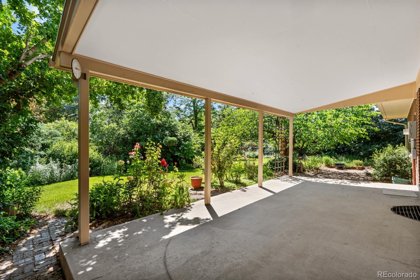 MLS Image #26 for 2698 s niagara street,denver, Colorado