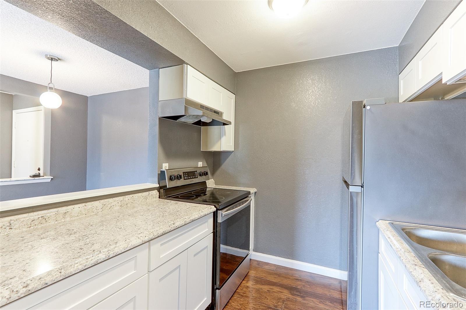 MLS Image #6 for 14204 e 1st drive,aurora, Colorado