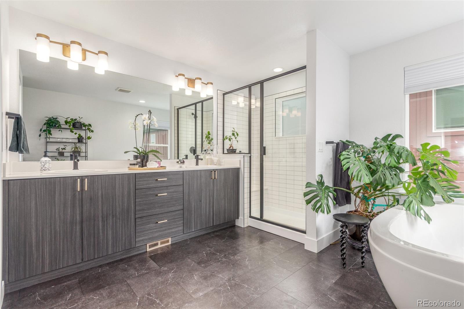 MLS Image #22 for 21451 e 60th avenue,aurora, Colorado