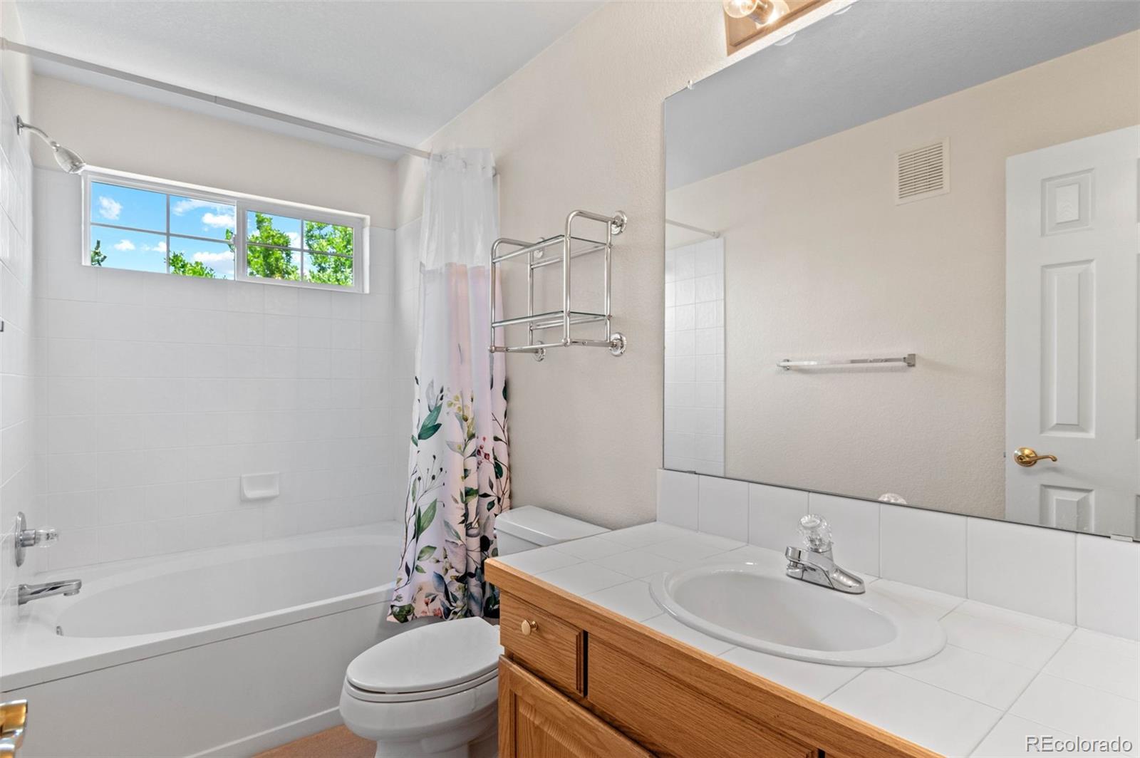 MLS Image #25 for 12502 e harvard circle,aurora, Colorado