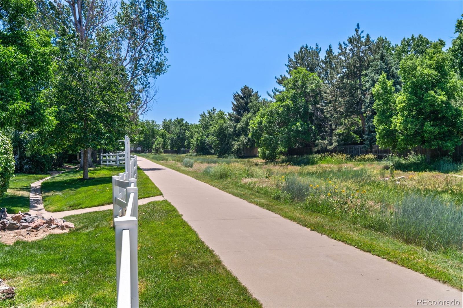 MLS Image #29 for 12502 e harvard circle,aurora, Colorado