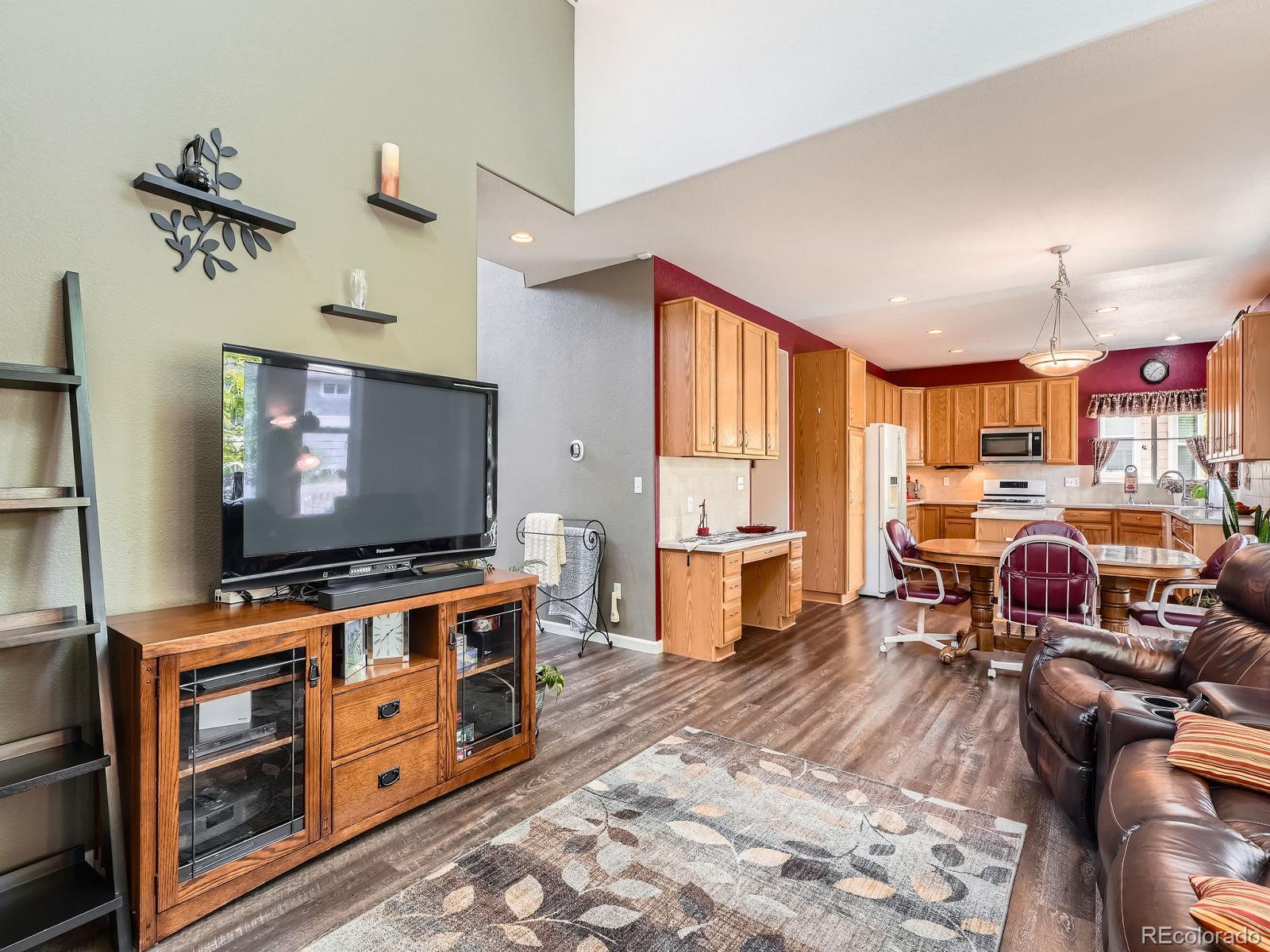 MLS Image #9 for 24519 e louisiana circle,aurora, Colorado