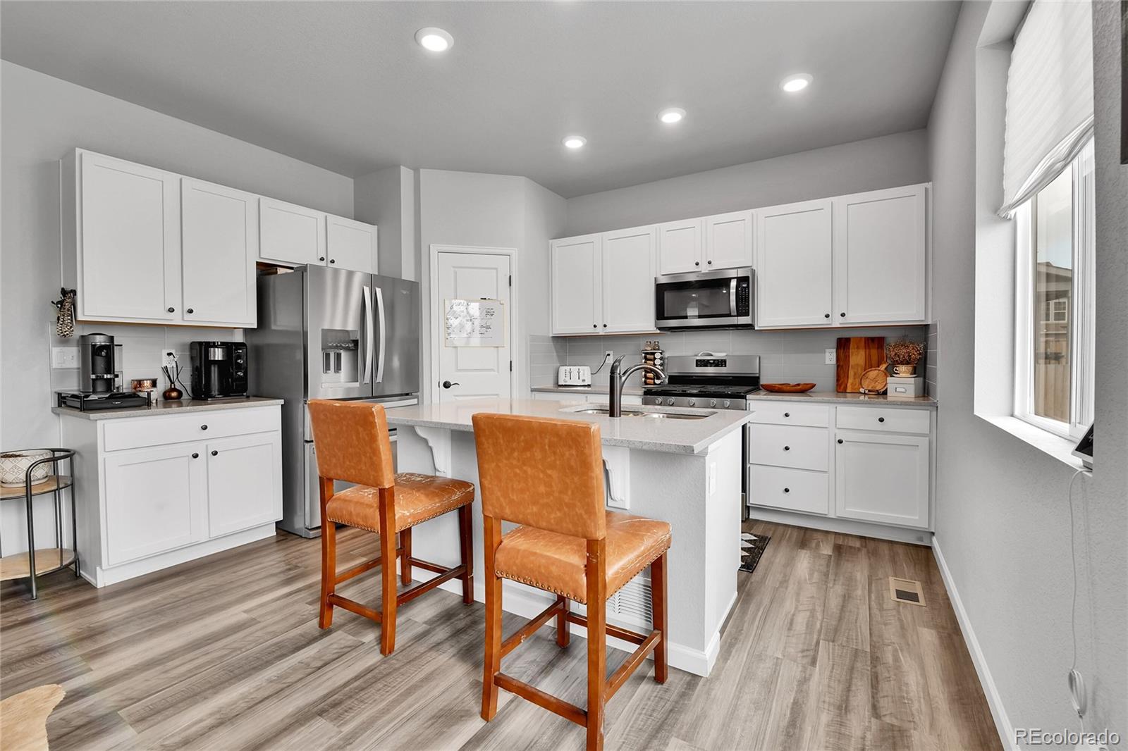 MLS Image #5 for 408  cameron street,johnstown, Colorado