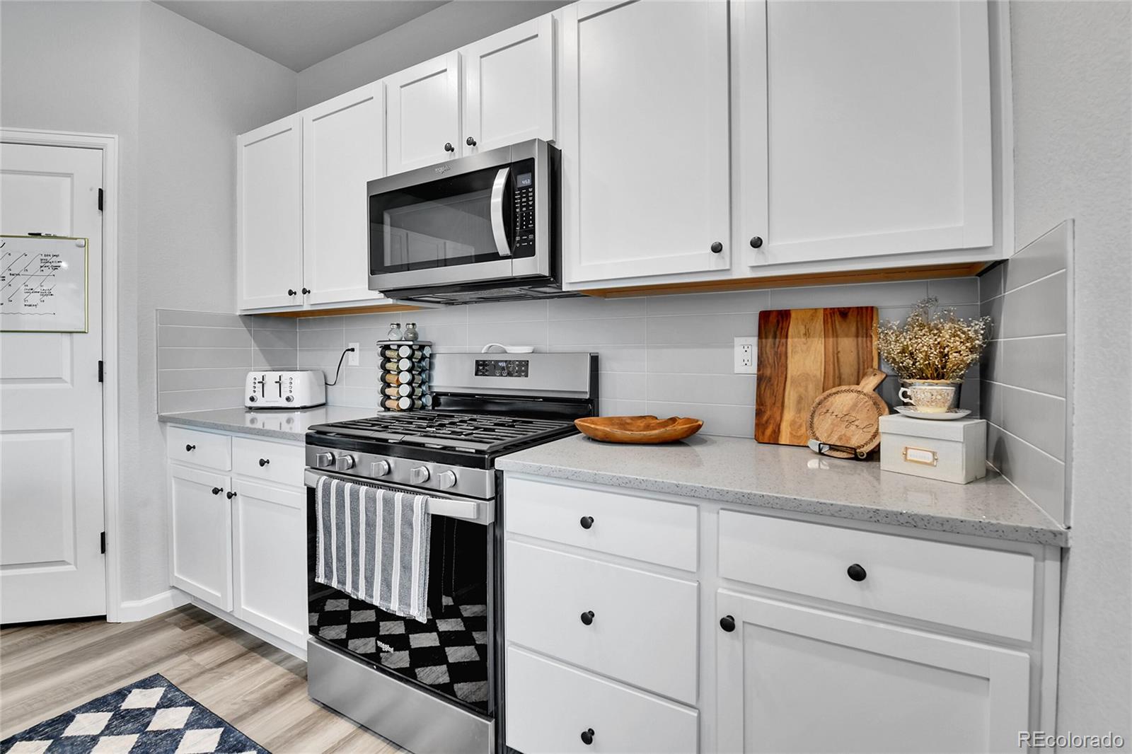 MLS Image #6 for 408  cameron street,johnstown, Colorado