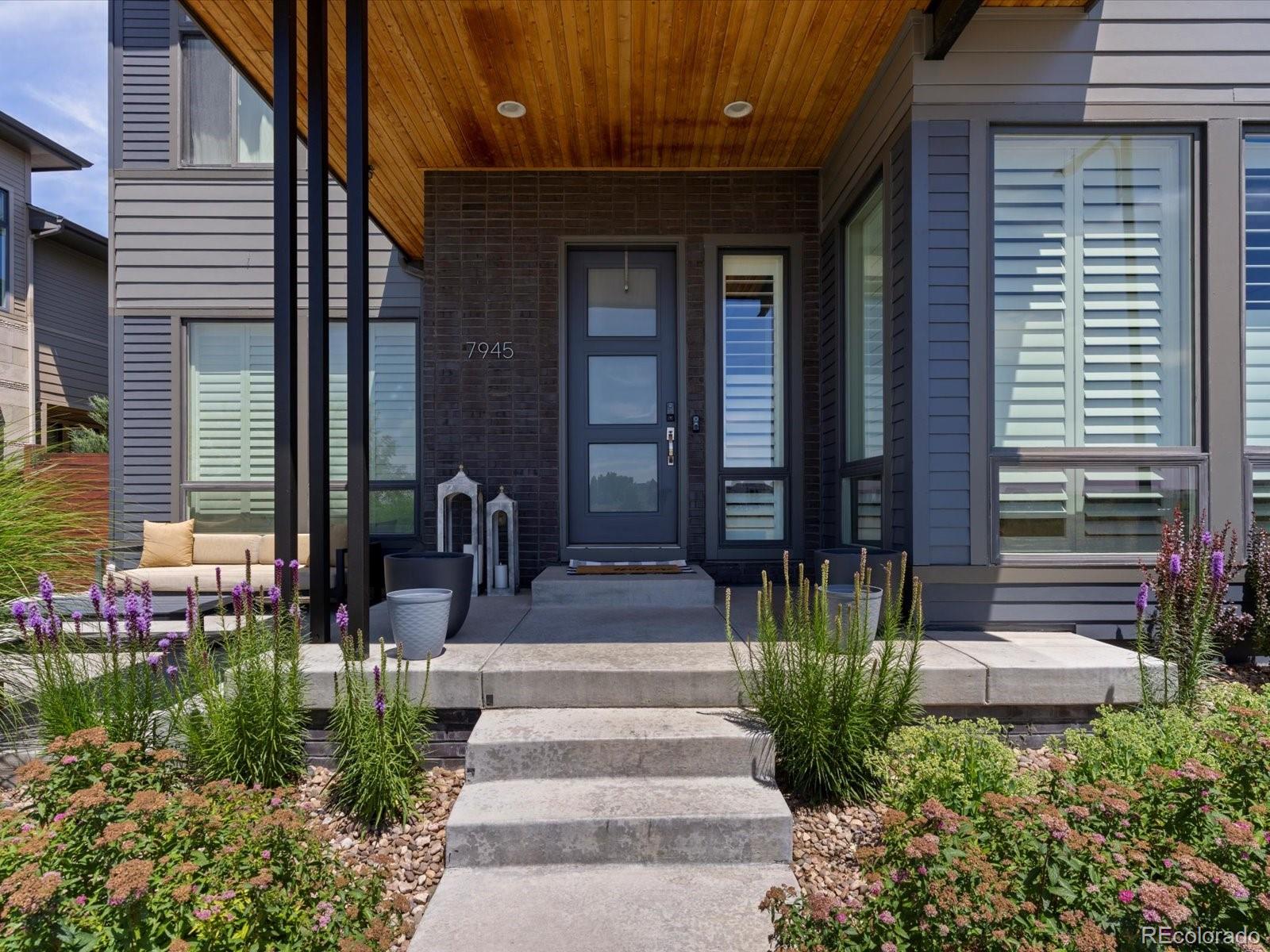 MLS Image #2 for 7945 e prairie meadow drive,denver, Colorado