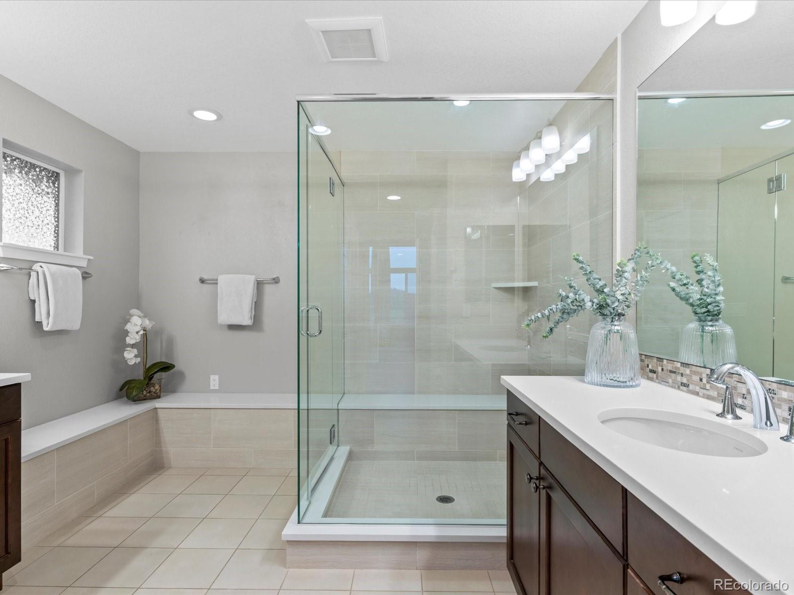 MLS Image #21 for 7945 e prairie meadow drive,denver, Colorado