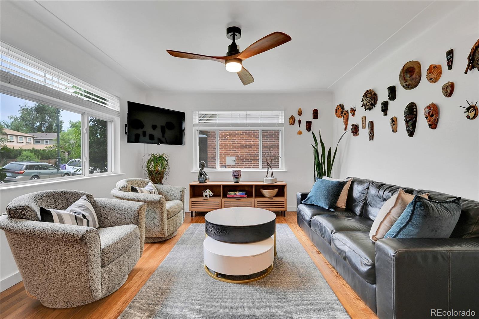MLS Image #4 for 845  jasmine street,denver, Colorado