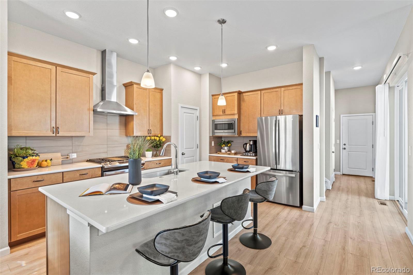 MLS Image #10 for 48  mayflower park place,colorado springs, Colorado