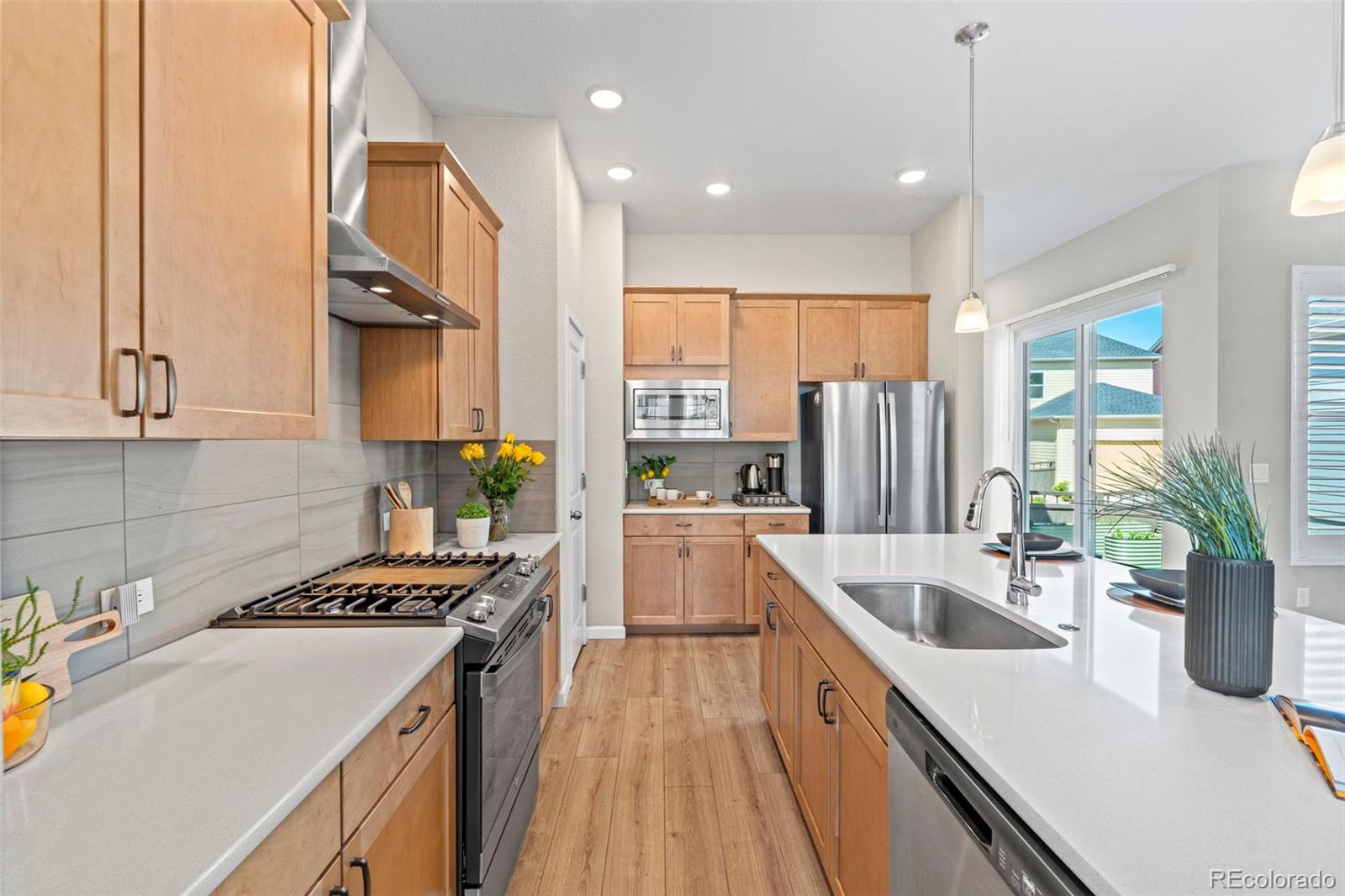 MLS Image #11 for 48  mayflower park place,colorado springs, Colorado