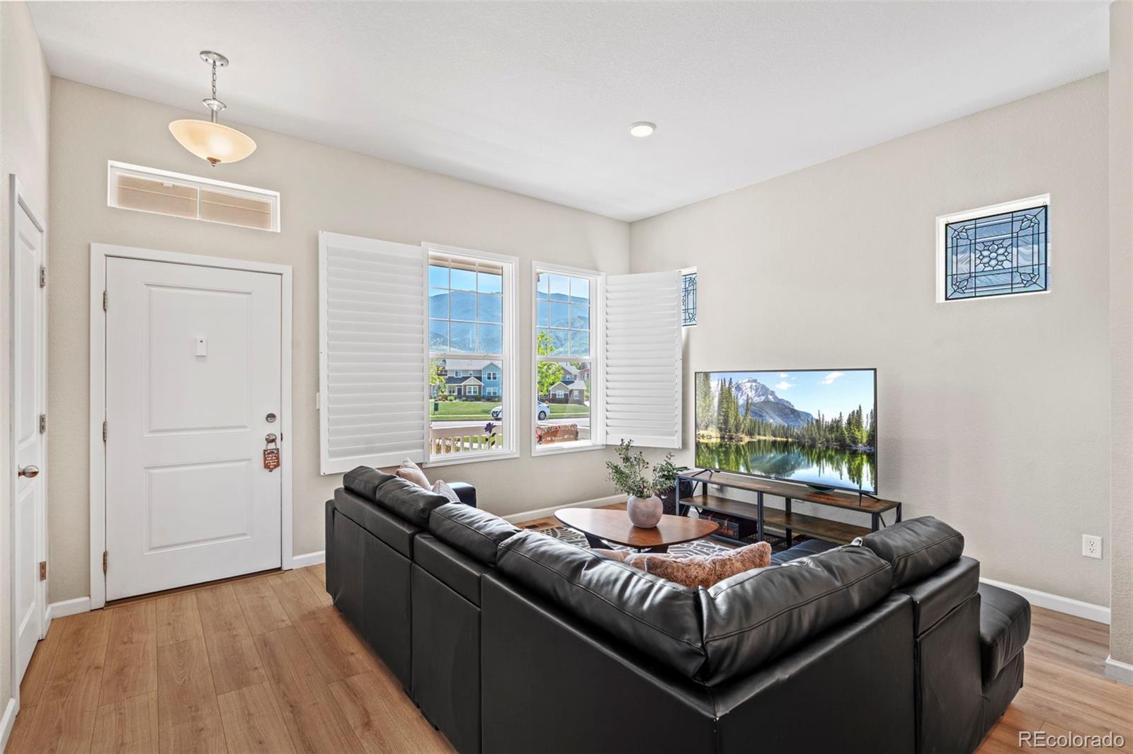MLS Image #4 for 48  mayflower park place,colorado springs, Colorado